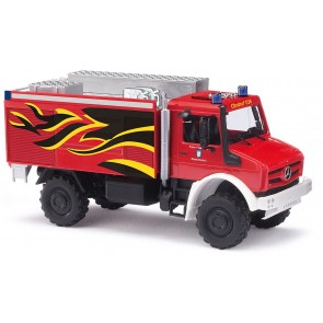 Busch 51055 - 1/87 MERCEDES BENZ UNIMOG U 5023 FEUERWEHR 2014 