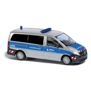 Busch 51193 - 1/87 MERCEDES VITO UNFALLHILFSWAGEN 2014 