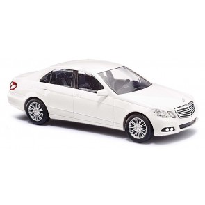 Busch 60224 - 1/87 BAUSATZ MERCEDES E-KLASSE SEDAN