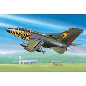 Revell 04048 - Tornado ECR_02