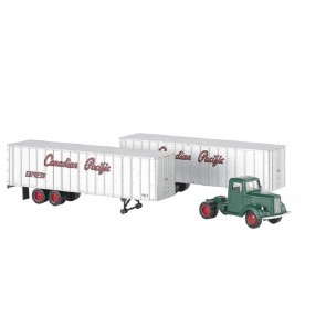 Bachmann 42233 - 1950/60's Truck Cab & 2 Piggyback Trailers Canadian Pacific